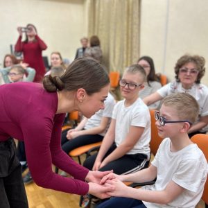 Воспитанники коррекционных образовательных учреждений погрузились в мир музыки и сказок