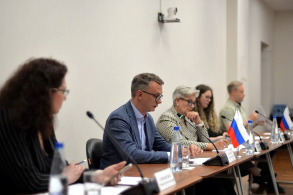 На площадке Общественной палаты Санкт-Петербурга прошла стратегическая сессия «Муниципальный вектор развития городских агломераций»