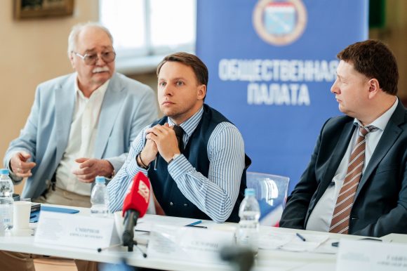 Общественные палаты Петербурга и Ленинградской области обсудили роль культуры и информационной безопасности в условиях СВО