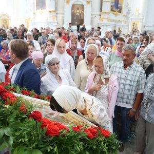 Воскресенский Смольный собор отметил 190-летие со дня освящения