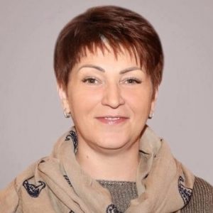 Поздравляем с днем рождения Елену Игоревну Пахомову