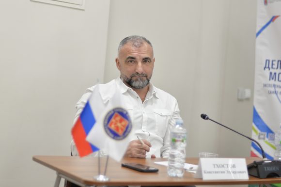 Поздравляем с днем рождения Константина Эдуардовича Тхостова