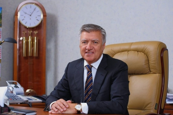 Сегодня свой день рождения отмечает член Общественной палаты Санкт-Петербурга Владимир Александрович Шамахов