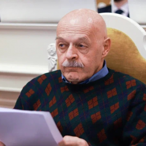 Александр Ходачек о сертификатах «Серебряный возраст»: Для многих горожан — это серьезный подарок со стороны городских властей