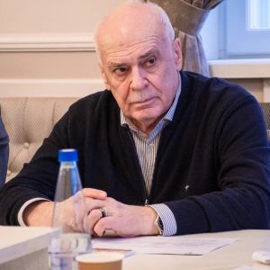 Член Общественной палаты Санкт-Петербурга, народный артист России Николай Буров поздравил петербуржцев с Днем работника культуры Член Общественной палаты Санкт-Петербурга, народный артист России Николай Буров поздравил петербуржцев с Днем работника культуры