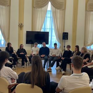 Александр Будяк: Совместные встречи Общественной палаты Санкт-Петербурга и учеников Второй Санкт-Петербургской гимназии стали доброй традицией