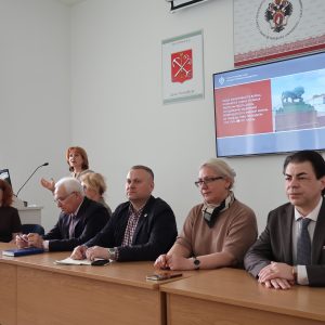 В Санкт-Петербургском государственном университете состоялся круглый стол «Связь времен. Традиции служения и поддержки», посвященный вопросам помощи участникам СВО В Санкт-Петербургском государственном университете состоялся круглый стол «Связь времен. Традиции служения и поддержки», посвященный вопросам помощи участникам СВО