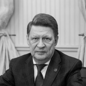 Памяти Владимира Валентиновича Окрепилова Памяти Владимира Валентиновича Окрепилова